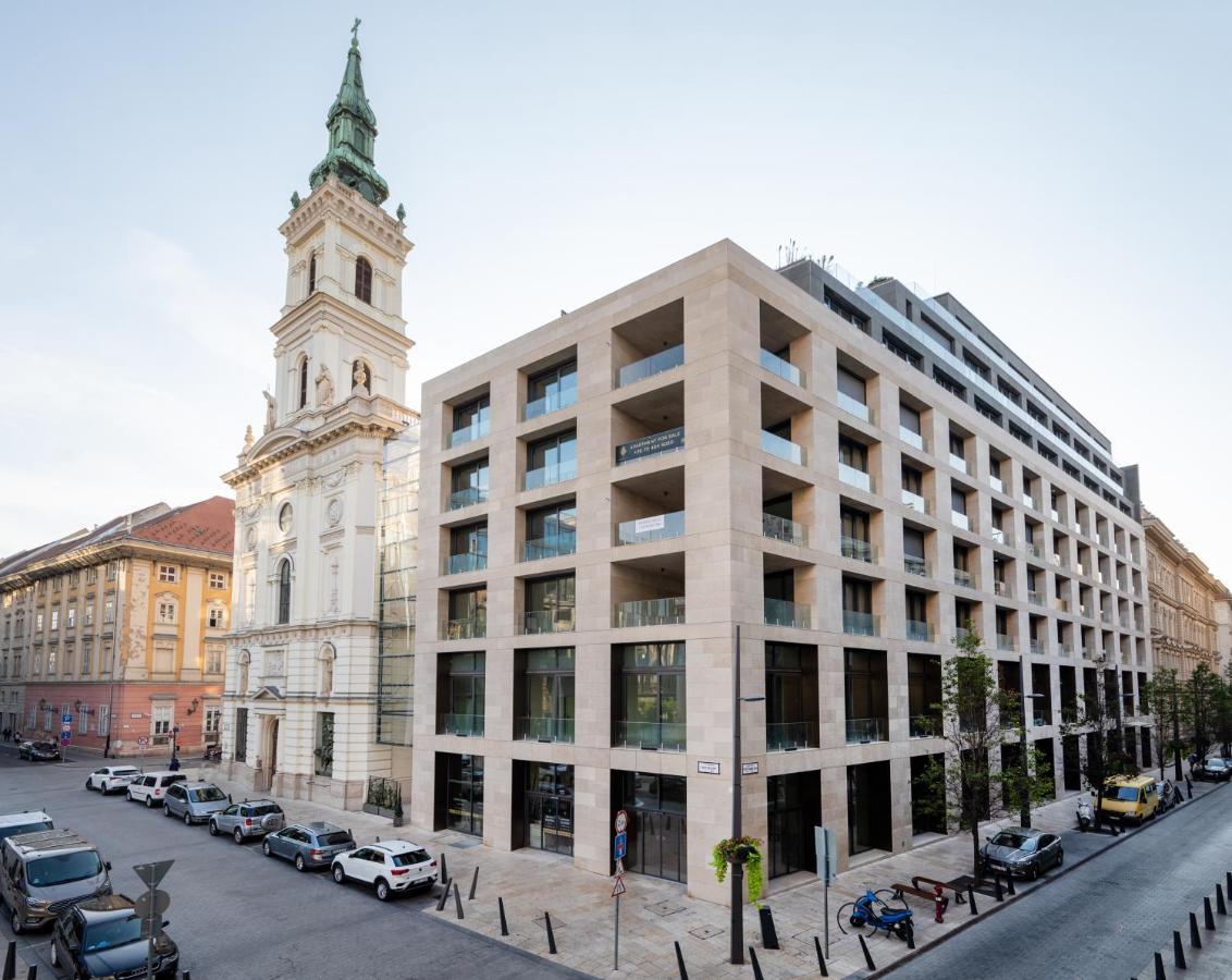 Emerald Downtown Luxury Suites By Continental Group Budapest Exterior photo