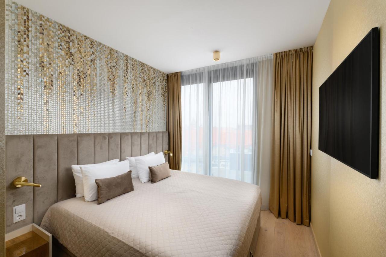 Emerald Downtown Luxury Suites By Continental Group Budapest Exterior photo